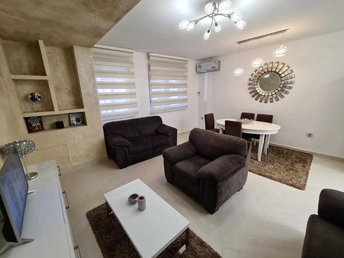Adonis Apartment Novi Sad Exterior photo