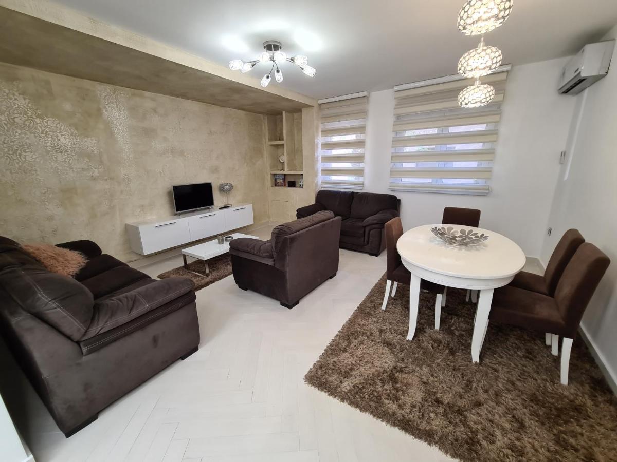 Adonis Apartment Novi Sad Exterior photo